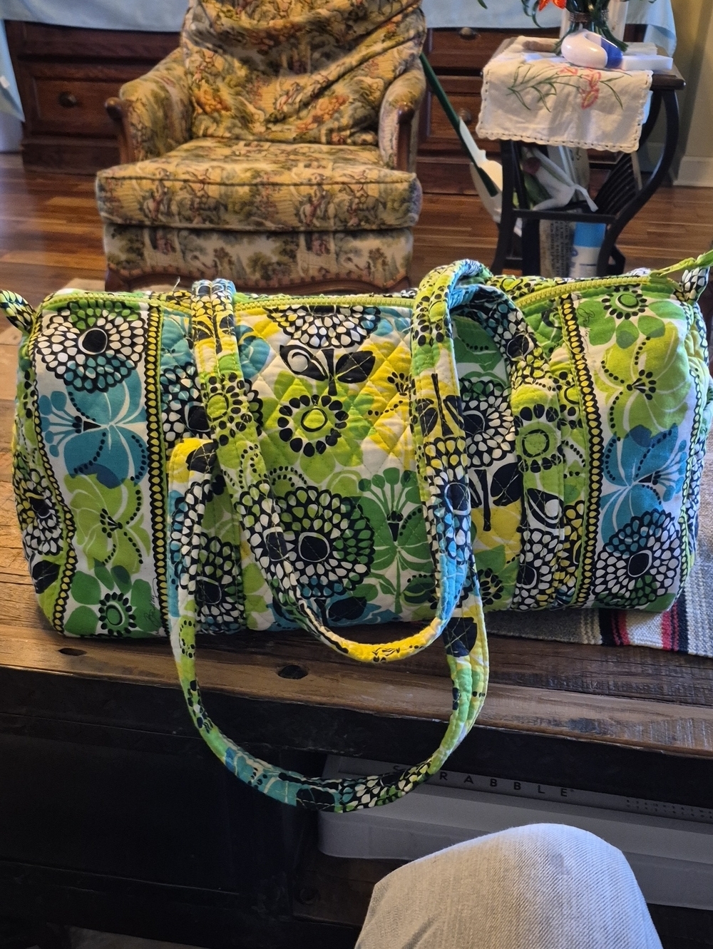 Vera BradleyCarry All "LImes UP"BrightColorsW18"× H.10" D.12" Drop12" (#3033D)